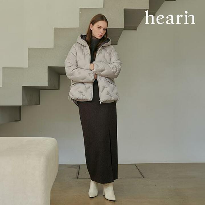24FW 헤아린 볼륨 자수 다운 1종