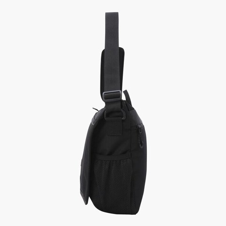 (신세계센텀점)[60퍼센트 OFF][정상가:99,000원] 벌키 메신저 백 / QP123ABG14 BLK
