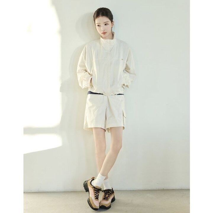(신세계센텀점)NEW [노정의] 여성 나일론 윈드브레이커 카고 숏팬츠 05406512
