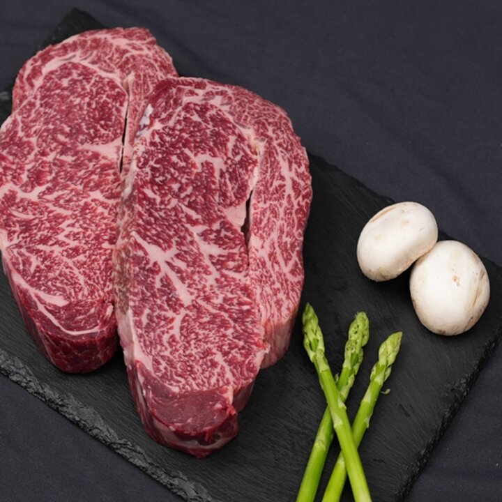 (광주신세계)1+등급  한우암소구이 세트 6호 2.4kg(등심*2.안심.채끝 각 600g)냉장