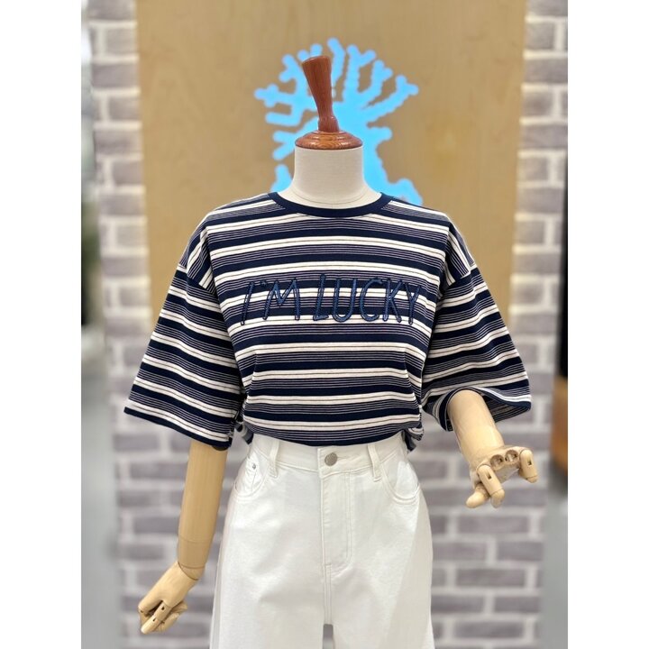 (광주신세계)스트라이프 스팽글 티셔츠 (LC31F5ST509X)