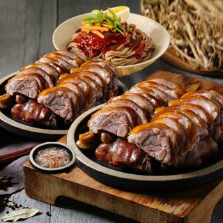 [족발세트] 황기순살 냉장족발300g 2팩+비빔막국수2세트(+새우젓소스2 증정)