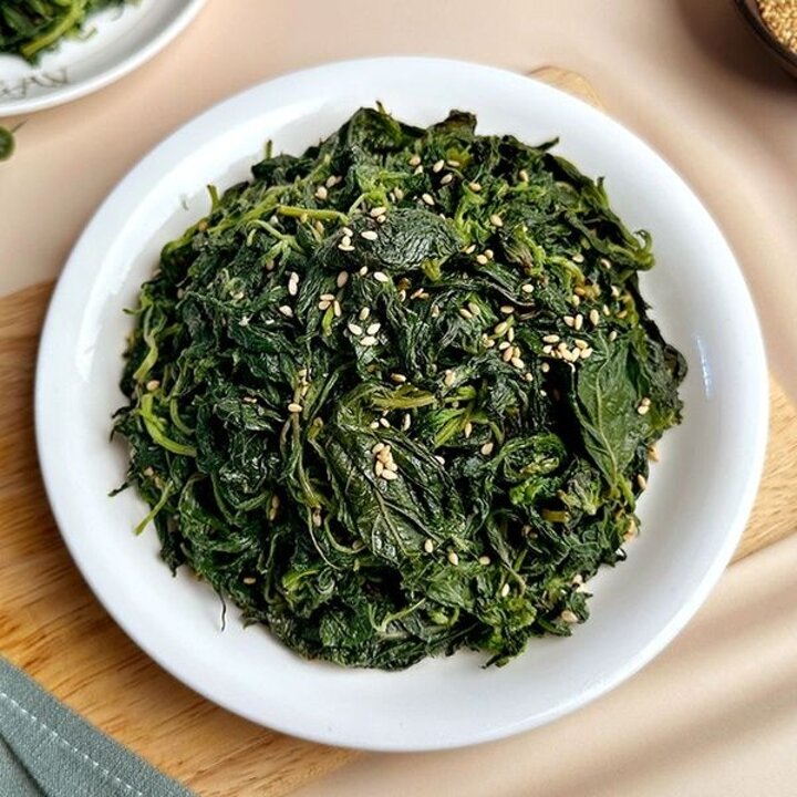 [당일조리] 30년 전통 엄마손맛 가정식수제반찬 깻잎순나물무침 300g..[35142899]