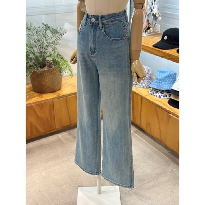 (신세계김해점)스티치장식 일자핏 데님팬츠(LC31E5DP523X)