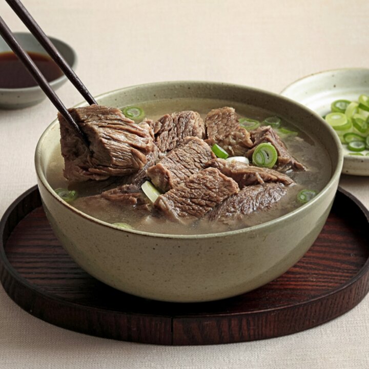 [고양면옥] 대용량 고기폭탄 국내산 소갈비탕 1kg x 7팩