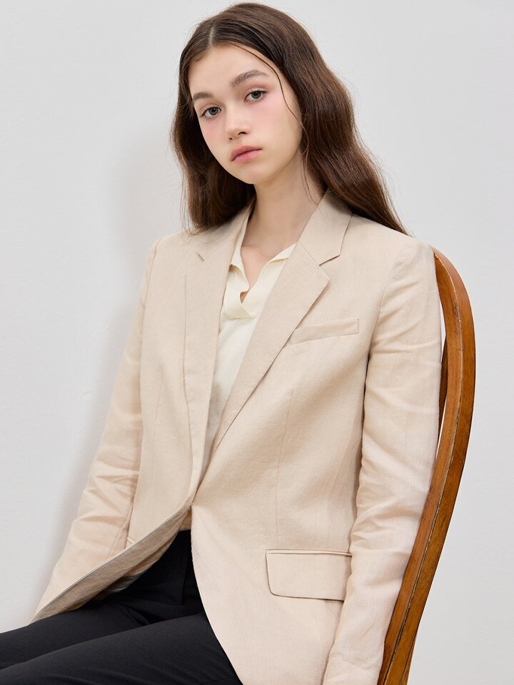 [리스트(LIST)] 격식있는 린넨100프로 세미오버핏 원버튼 재킷 (택가격 338000원)