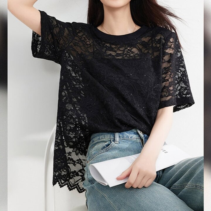 로펠 어깨패드 레이스 반팔 블라우스