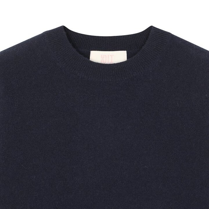 (신세계센텀점)캐시미어 베이직 크루넥 풀오버 (ZFKKCN101C-NAVY)
