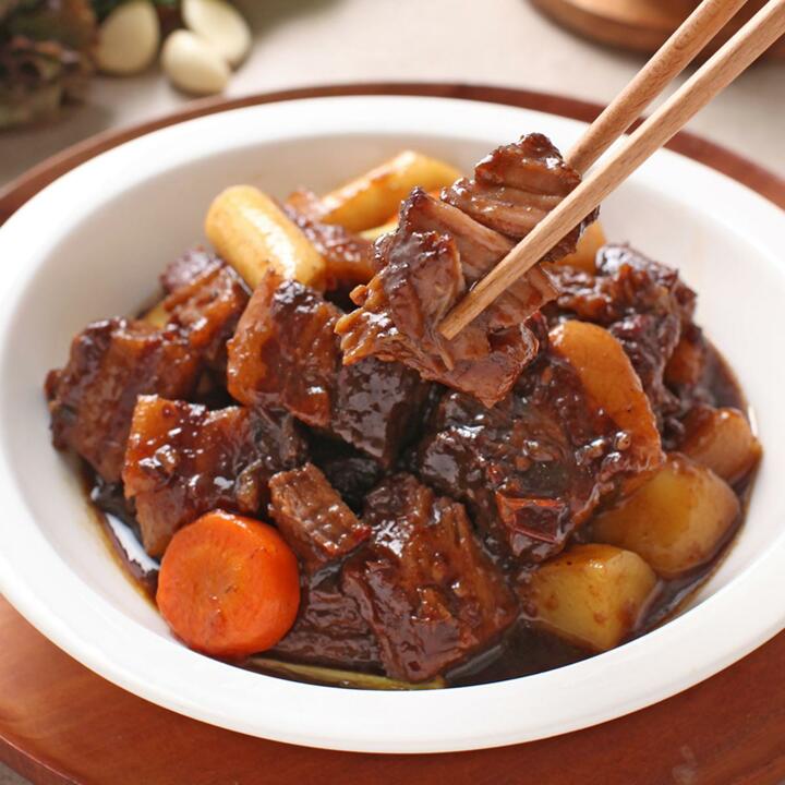[무보까]한돈 순살 돼지갈비찜 500g x 4팩