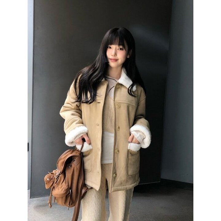 (신세계 사우스시티)뽀글이 배색 하프 무스탕 점퍼 OM5WMB09