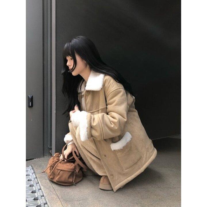(신세계 사우스시티)뽀글이 배색 하프 무스탕 점퍼 OM5WMB09