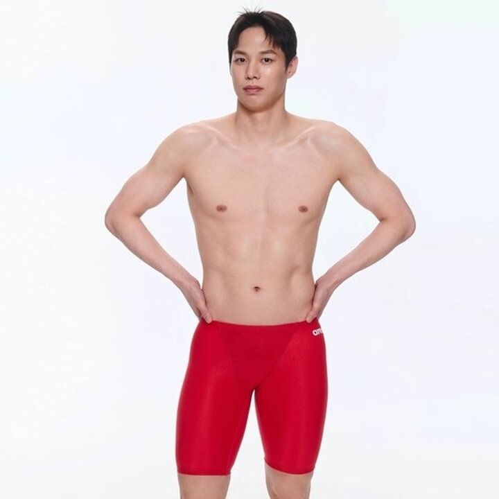 (대전신세계)남성 실내수영복 팀스 선수 4부 (AYAM1CF23RED)