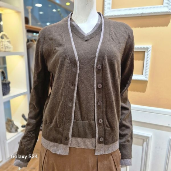 [하프클럽/BCBG] 비씨비지 겨울25 컬러라인 니트 가디건 B5W9K108-P439353055