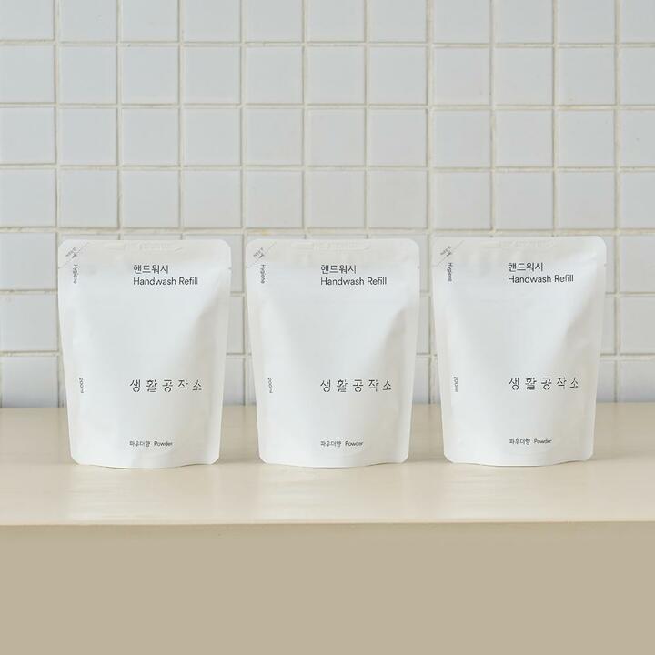 [생활공작소] 핸드워시 손세정제 리필 200ml x 3개 (파우더향/청포도향 택1)