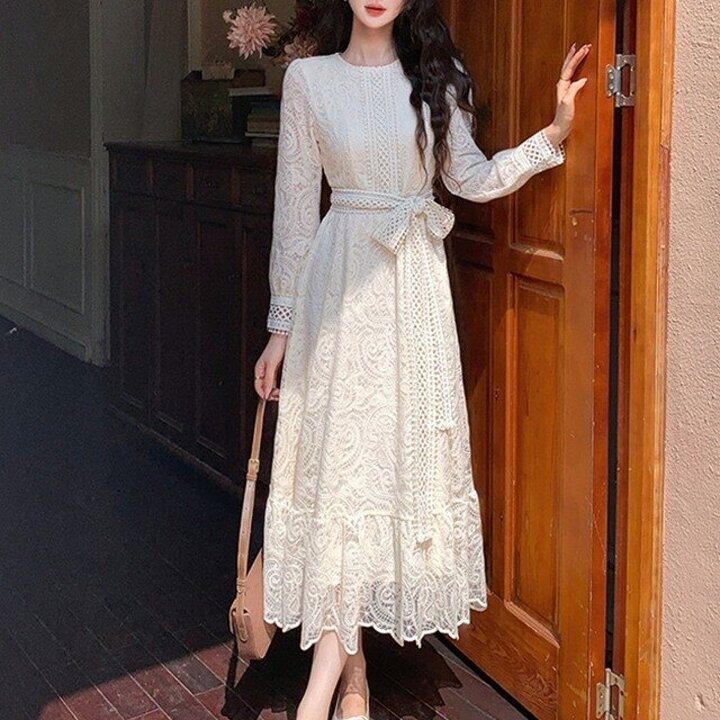 가을 무드 레이스 펀칭 롱원피스 프시케르롱원피스