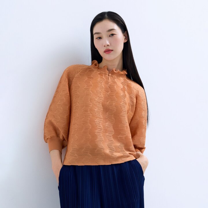 [플리츠미] 지그재그 프릴 카라 벌룬 티셔츠_PPTSM025005
