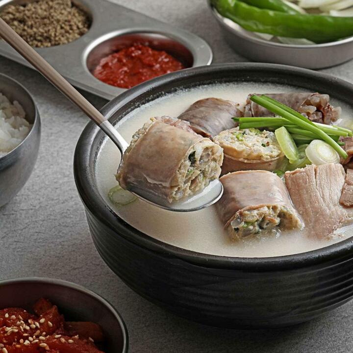 [무보까국밥] 국내산 한우사골 한돈 순대국 600g x 3팩, 한식명장 부산맛집