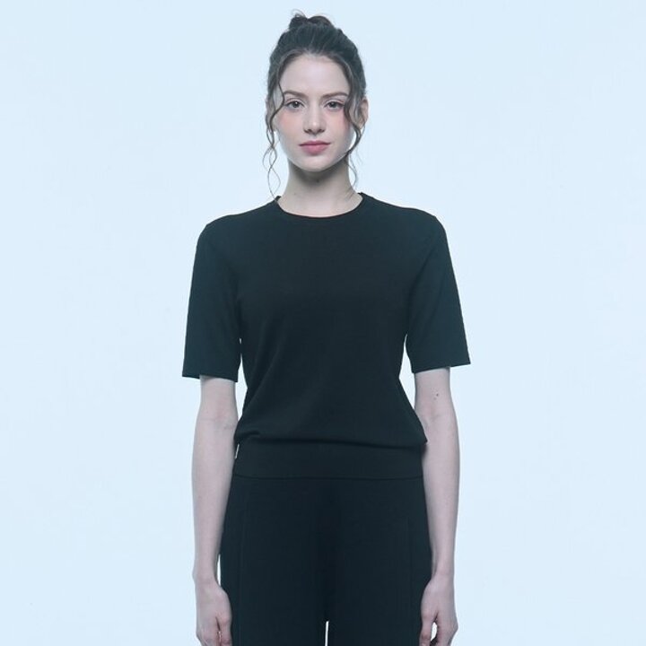 (신세계센텀점)에센셜 크루넥 풀오버 (UFKKCN218S-BLACK)