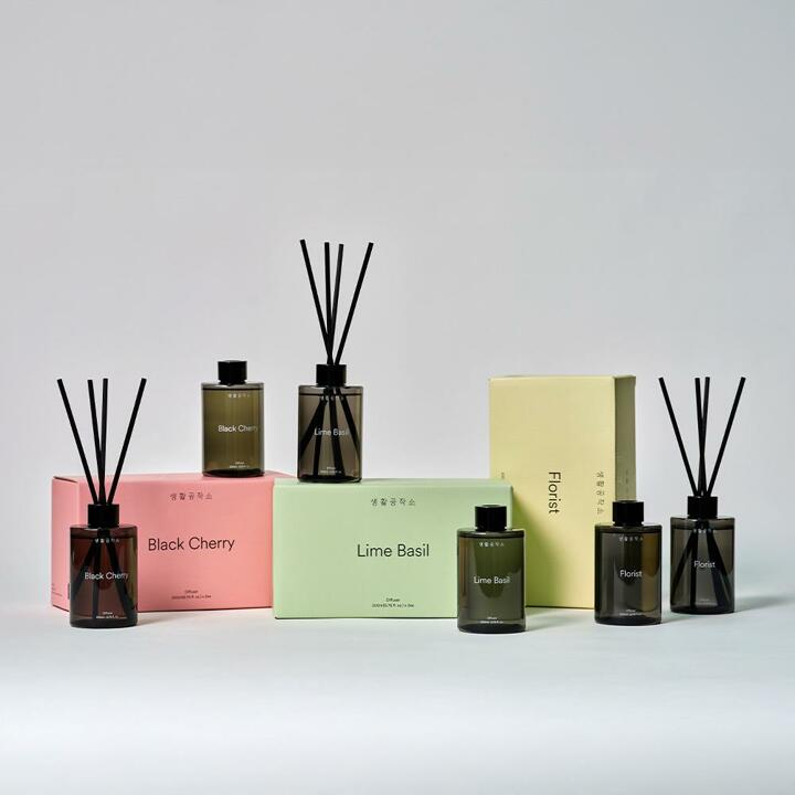 [생활공작소] 디퓨저 200ml (2개입/1box)+리드스틱포함 (블랙체리/플로리스트/라임바질 택1)