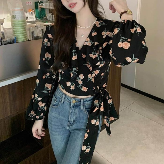 32167598-랩스타일여유행성플라워패턴세미크롭블라우스
