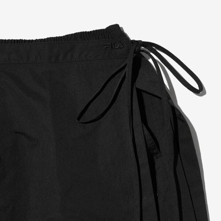 (대구신세계)[FILA] [여]경량 타슬란 우븐 레이어드 스커트 (FS2WPH2152F BLK)