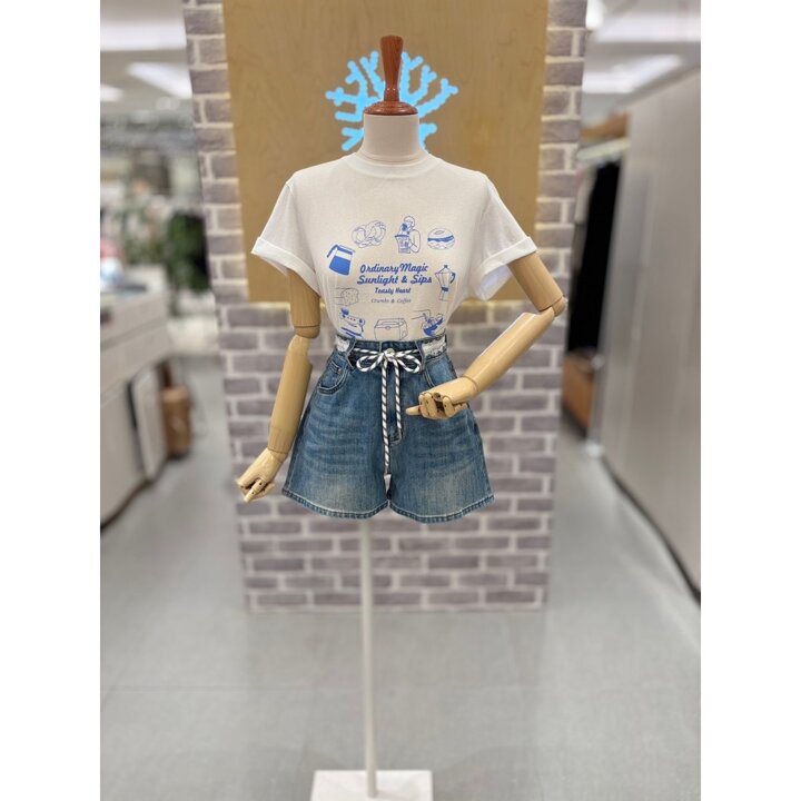 (신세계김해점)허리 레이스 데님 숏팬츠(LC31E8DT512X)