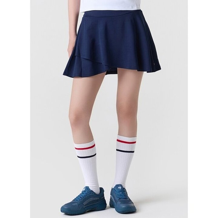 (신세계강남점)[정상가 79,000원][40퍼센트 OFF] 여성 피케 플레어 스커트(레깅스내장) DNV / QQ122TSK33
