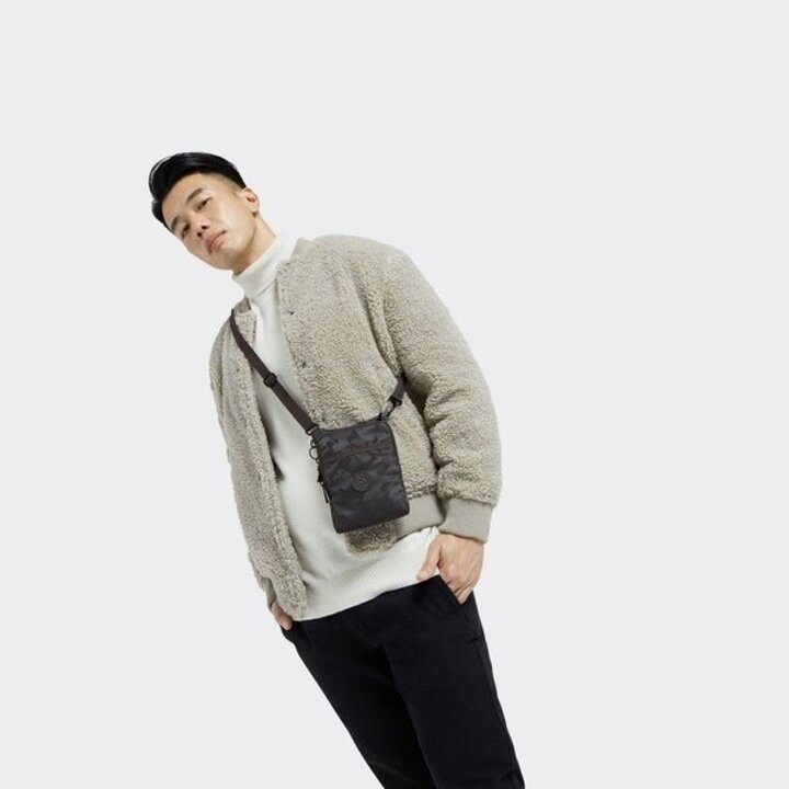 (대구신세계)키플링 남여공용 핸드폰백 도니 DONNY KMCBS03 KLCBS17 CCJQ