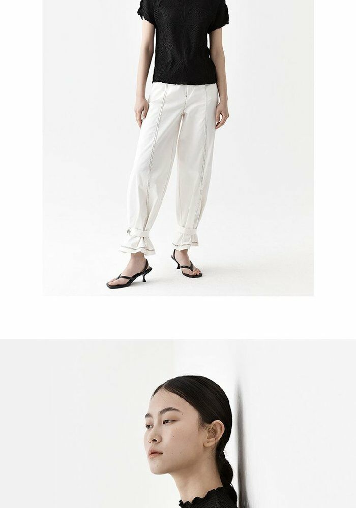 [롯데카드5%할인]☆잔여 수량 극소량! 2만원 파격 인하!☆ 26썸머 플리츠미 보타니컬 자수 블라우스 